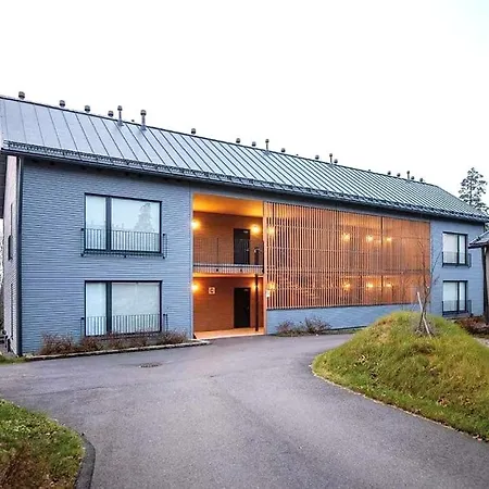 Amazing, Fresh Close To Nature And Jorvi Hospital! Free Parking! Apartment *