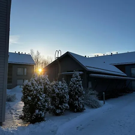 Amazing, Fresh Close To Nature And Jorvi Hospital! Free Parking! Espoo